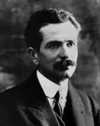 Marc Elder, biographie, lpllapetitelibrairie.fr