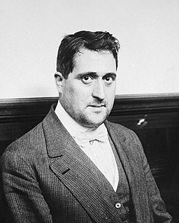 Guillaume Apollinaire, biographie, lpllapetitelibrairie.fr